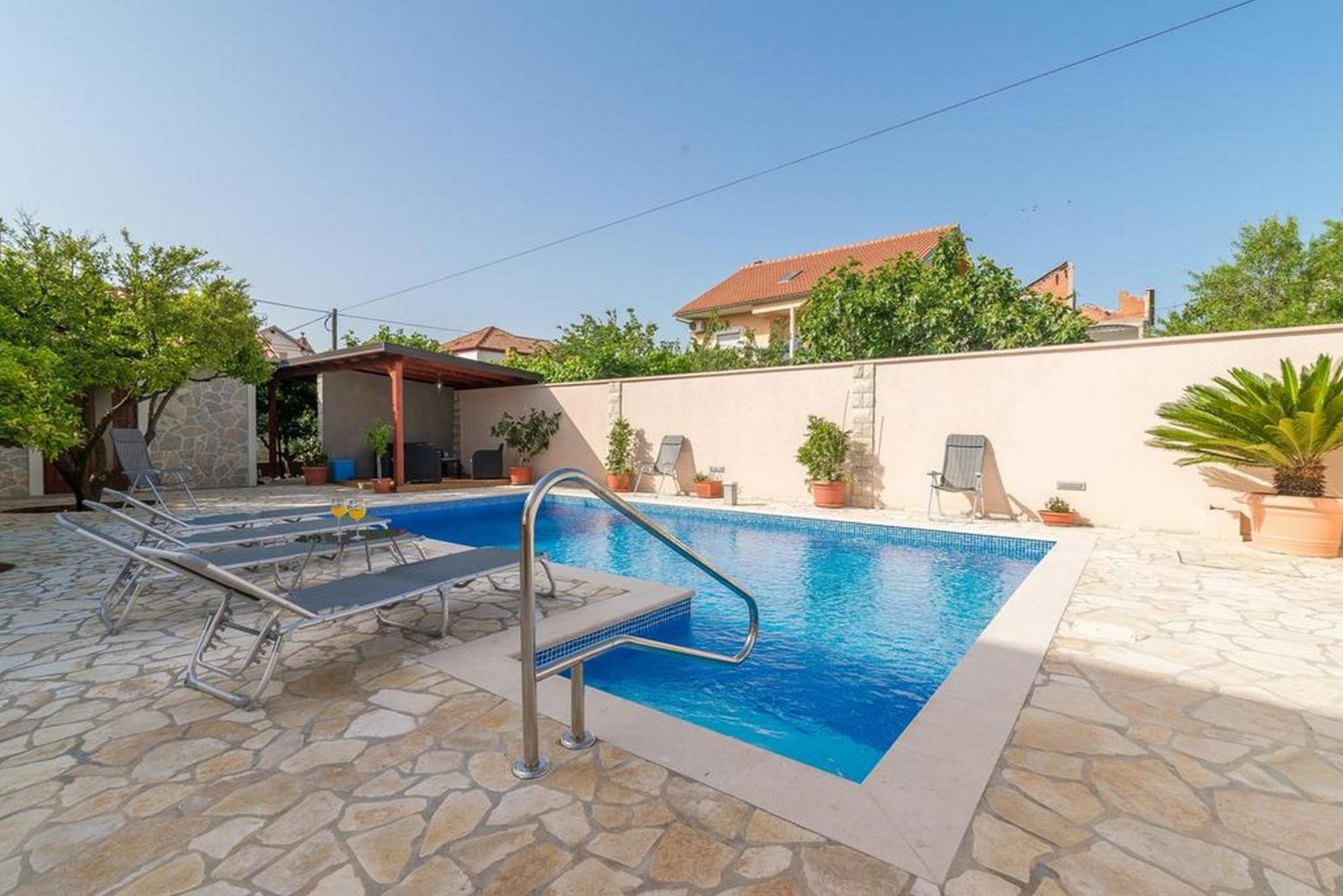 Apartments Villa Odesa With Shared Pool Zadar Quarto foto